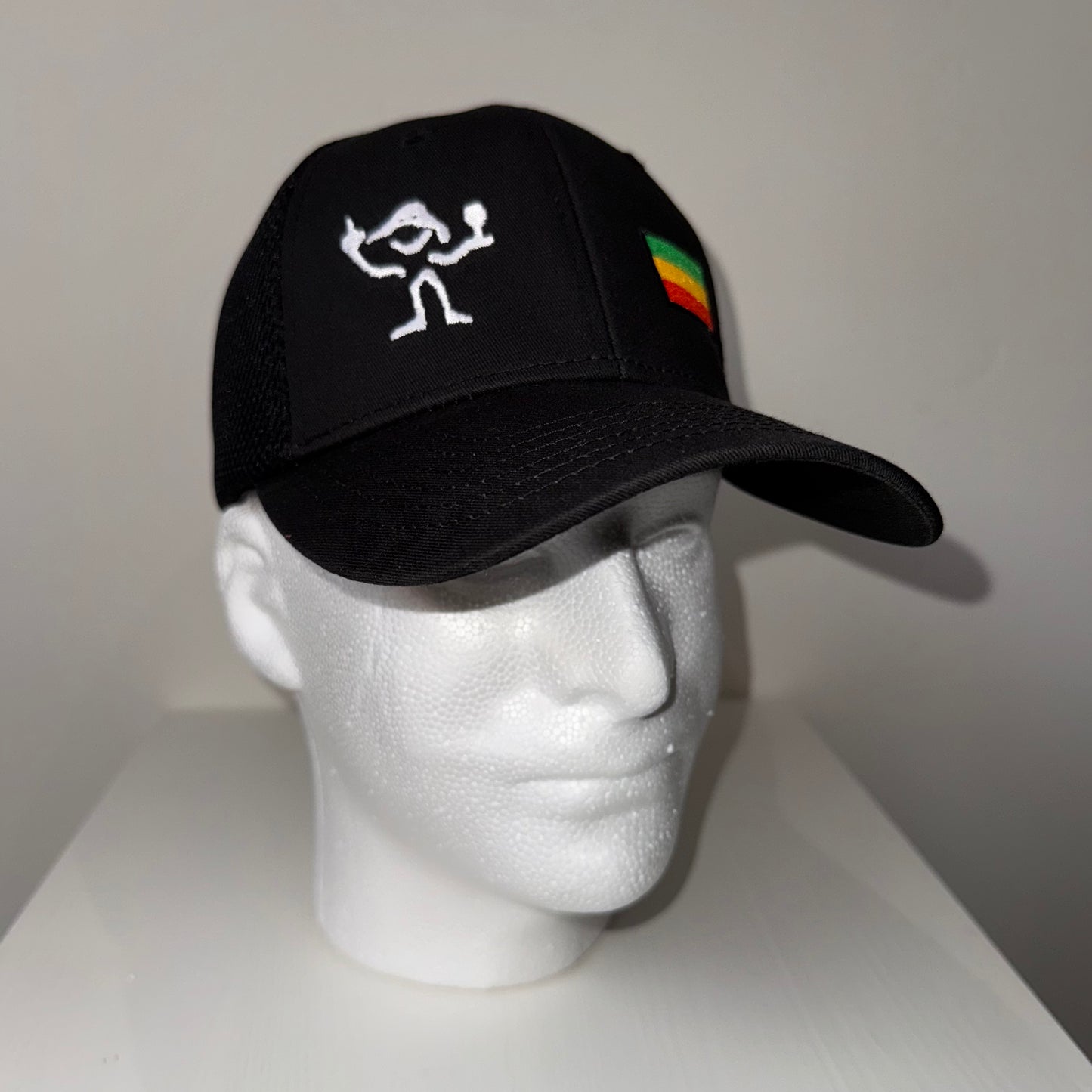 Mesh Cap Wine Guy/Rasta
