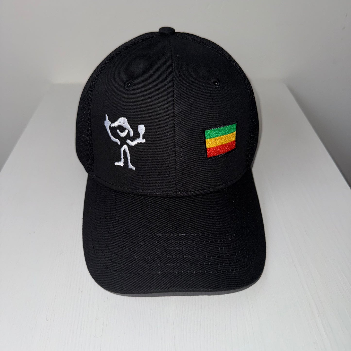 Mesh Cap Wine Guy/Rasta