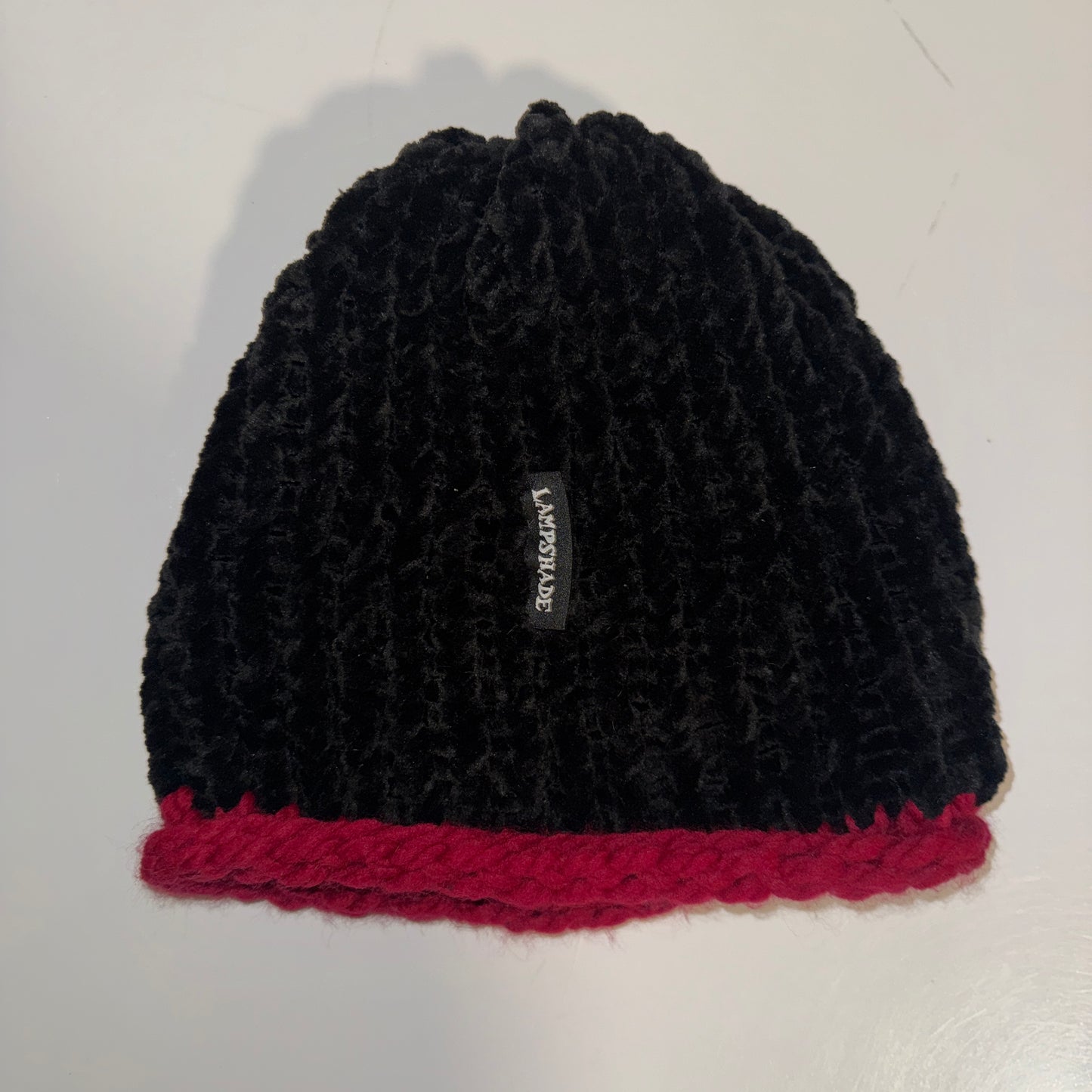 Beanie - red rim