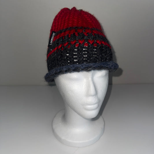 beanie - red skully